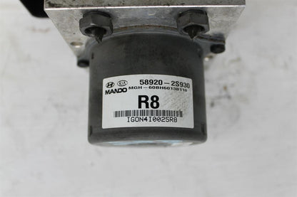 Used Hyundai, IX35 Abs Pump/Modulator Lm Series Petrol P/N 58920 2S930 11/09 01/16 2010 – image 2 - All Good Parts