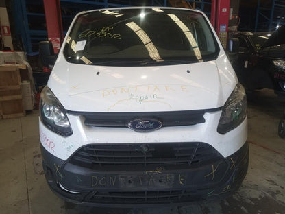 Used Ford Transit Custom 2015 – main images - All Good Parts