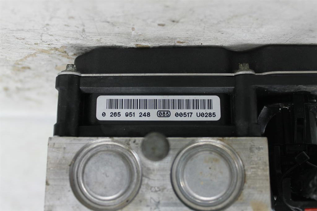 Used Hyundai, Santa Fe Abs Pump/Modulator Cm Diesel 09/09 06/12 2010 – image 2 - All Good Parts