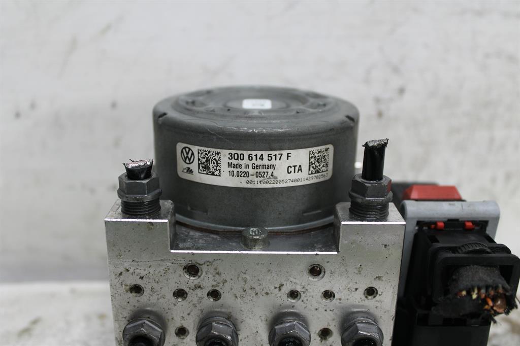 Used Audi, A3 Abs Pump/Modulator 8V P/N 3Q0614517F 03/13 10/20 2014 – image 2 - All Good Parts