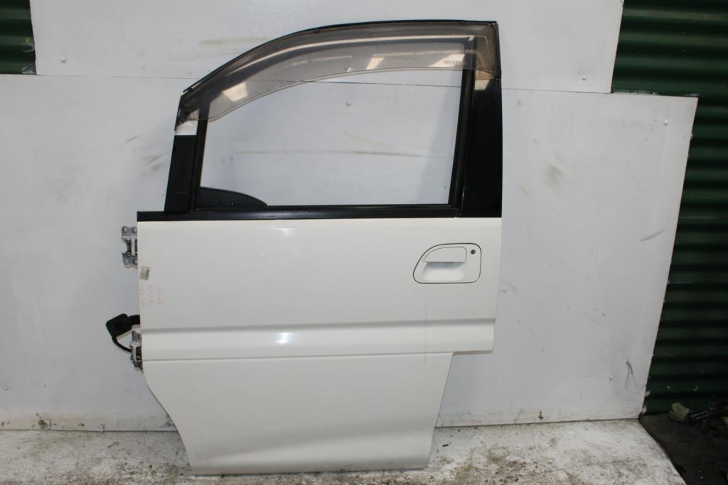 Used Mitsubishi, Delica Left Front Door Wa Walk Thru, L400, 10/94 11/05 2001 – main images - All Good Parts