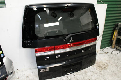 Used Mitsubishi, Delica Bootlid/Tailgate 5th Gen 07 2007 – image 2 - All Good Parts