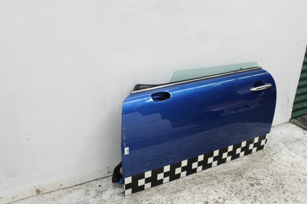 Used MINI, Cooper Left Front Door R50/R52/R53 3Dr Hatch/Cabrio, 04/01 06/08 2005 – image 2 - All Good Parts