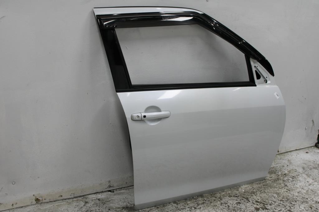 Suzuki, Swift Right Front Door Fz 08/10 03/17