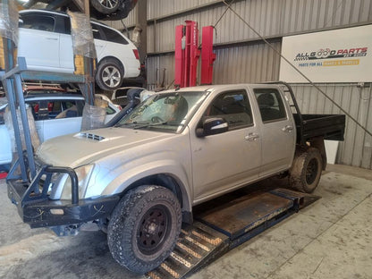 Used Isuzu, Dmax Engine Diesel, 3.0, Turbo, 4Jj1, Manual T/M, 2Wd, Ra, 10/08-05/12 2011 – image 2 - All Good Parts