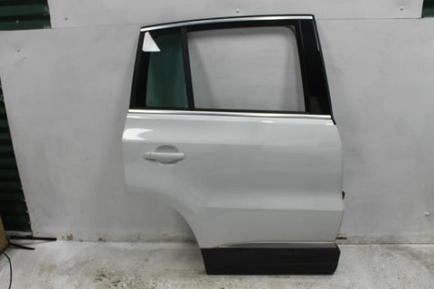Volkswagen, Tiguan Right Rear Door 5N 05/08 08/16