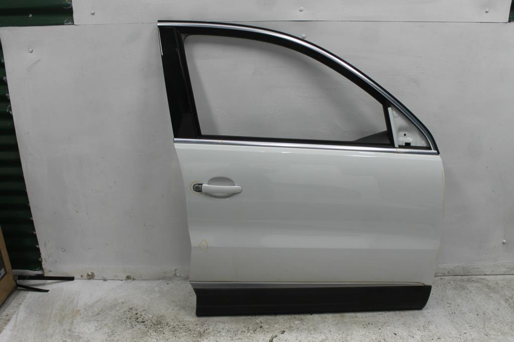 Used Volkswagen, Tiguan Right Front Door 5N 05/08 08/16 2014 – main images - All Good Parts