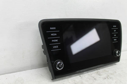 Used Skoda, Octavia Stereo/Head Unit Display Unit Ne, 09/13 09/20 2019 – image 2 - All Good Parts