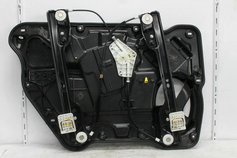 Fiat, Freemont Right Front Window Reg/Motor Jf 04/13 01/17