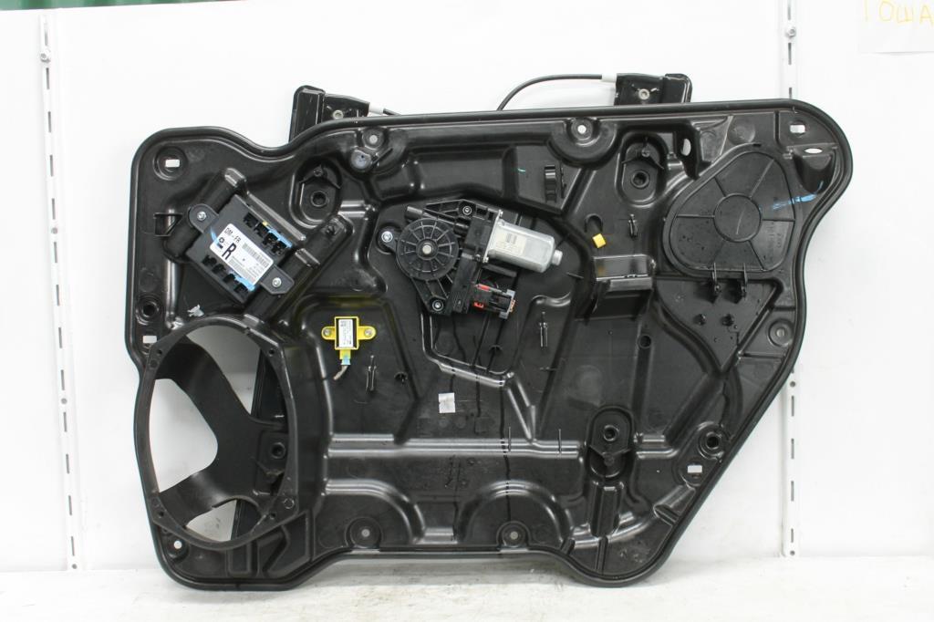 Used Fiat, Freemont Right Front Window Reg/Motor Jf 04/13 01/17 2014 – image 2 - All Good Parts