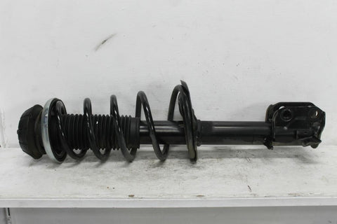 Suzuki, SX4 Left Front Strut Sedan/Hatch 2Wd/4Wd, 01/07 01/14