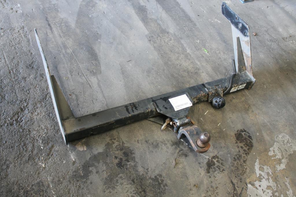 Used Mazda, BT50 Towbar Un 2Wd Hi Ride/4Wd, No Rear Bumper Type, 11/06 09/11 2010 – image 2 - All Good Parts