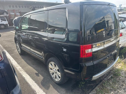 Used Mitsubishi, Delica, Bonnet 5Th Gen 07- (Import) 2009 – image 4 - All Good Parts