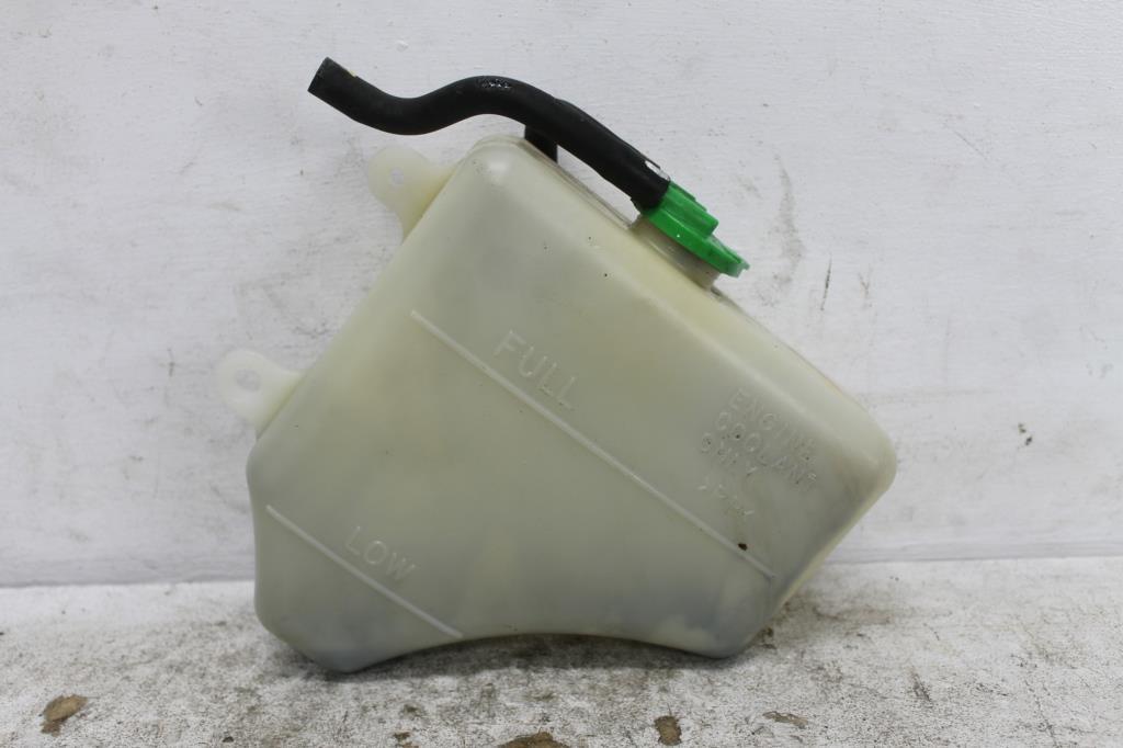 Used Suzuki, SX4 Overflow Bottle, 01/07 01/14 2010 – main images - All Good Parts