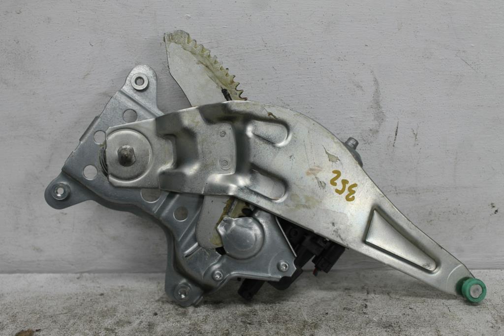 Used Suzuki, SX4 Right Rear Wnd Reg/Motor Power 01/07 01/14 2010 – main images - All Good Parts