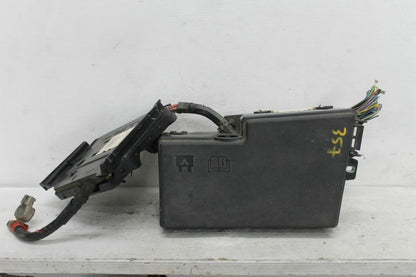 Used Ford, Focus Fuse Box Bay Lz, 10/14 11/18 2017 – image 2 - All Good Parts