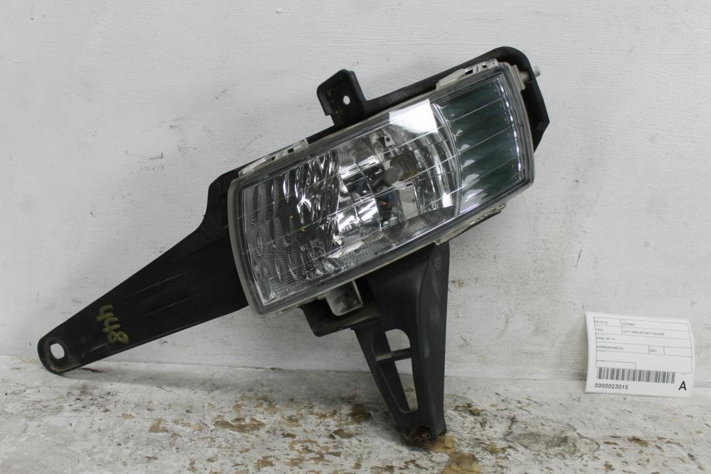 Toyota, Estima Left Indicator/Fog/Side Xr50, 05-19