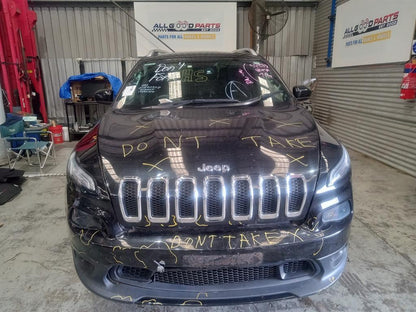 Jeep, Cherokee Right Indicator/Fog/Side Kl, Bumper Foglamp, Halogen, Standard Type, 02/14-03/18