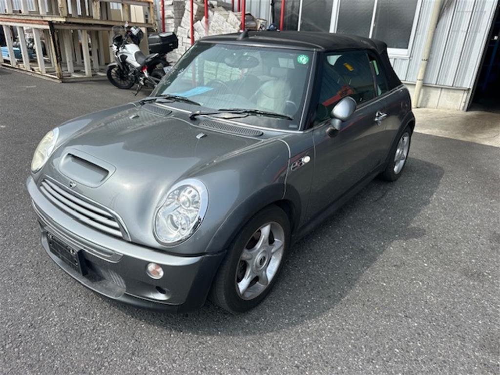 Mini, Cooper Left Front Door Window R50-R53, 04/01-06/08