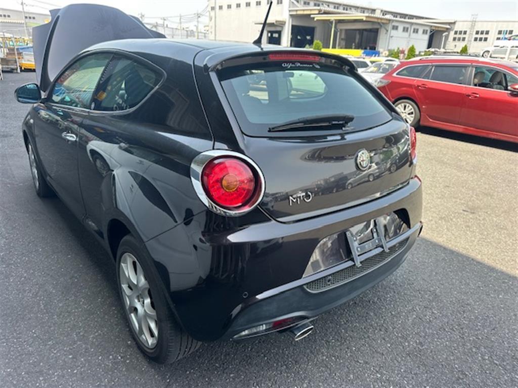 Alfa Romeo, Mito Bootlid/Tailgate Tailgate, Spoilered Type, 07/09-12/16