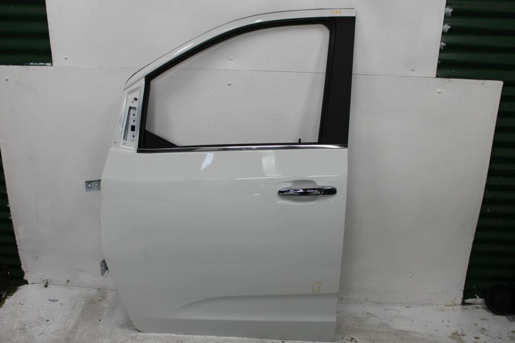 Used LDV, G10, Left Front Door Sv7A/Sv7C, Wagon/Van, Non Chrome Moulding Type, 04/15- 2017 – main images - All Good Parts