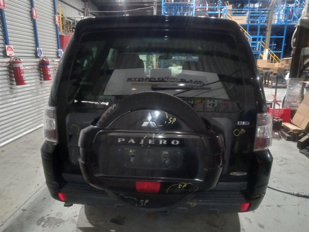 Mitsubishi, Pajero Left Indicator/Fog/Side Bumper Foglamp, Ns-Nw, 08/06-08/14