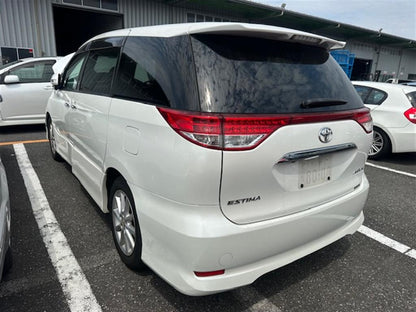 Toyota Tarago