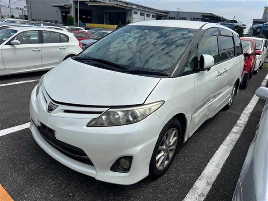 Toyota Tarago