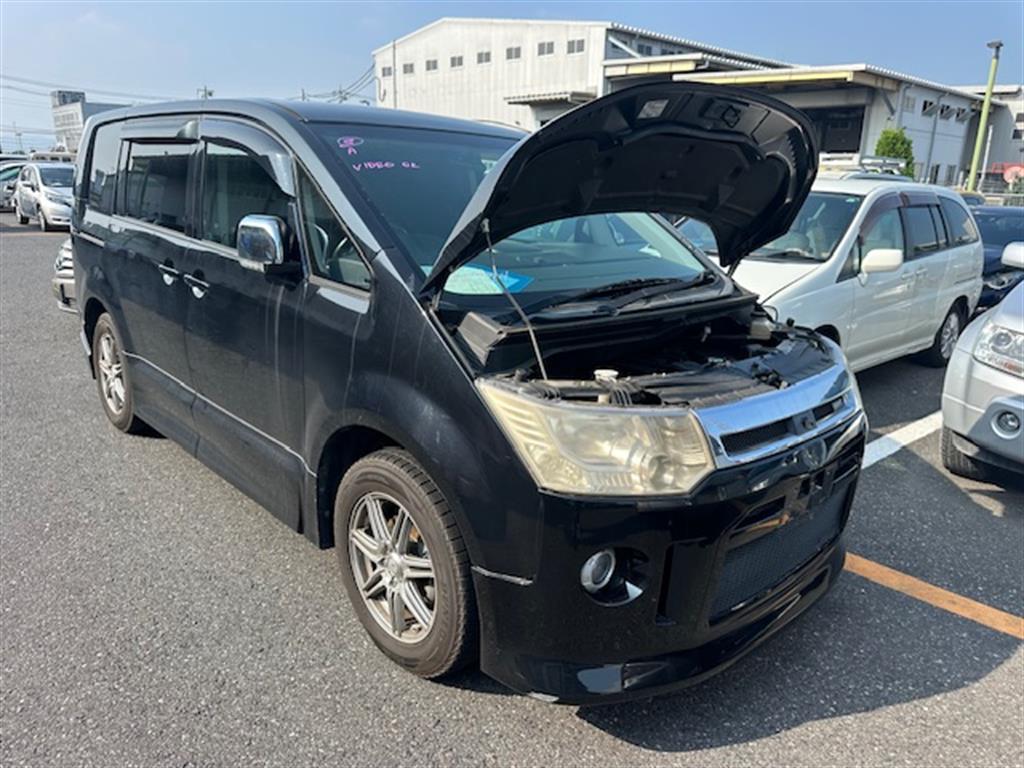 Mitsubishi Delica