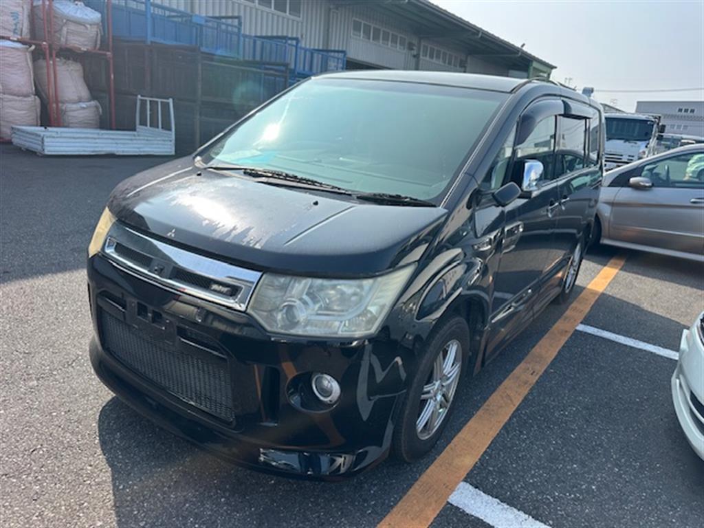 Mitsubishi, Delica Left Door Mirror 5Th Gen 07- (Import)