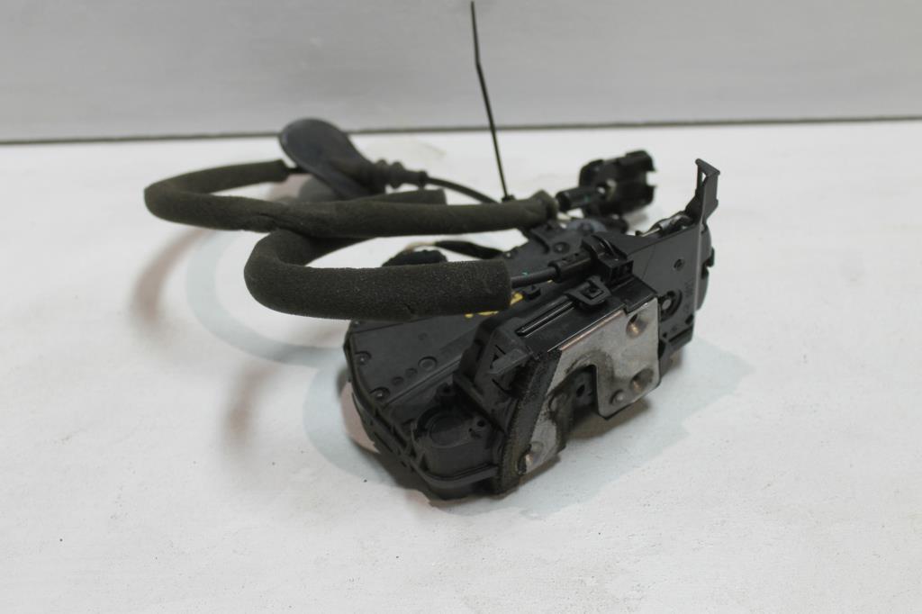 Used Renault, Clio Lock Mechanism Right Rear Door Lock, P/N 825002104R, X98, 09/13-10/19 2016 – main images - All Good Parts