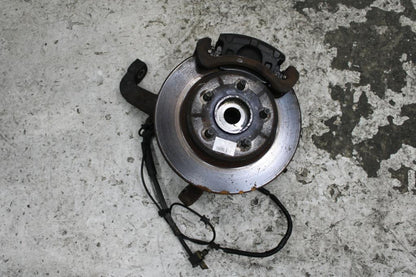 Used Jeep, Cherokee Left Front Hub Assembly Kj, W/ Abs Type, 09/01-11/07 2005 – main images - All Good Parts