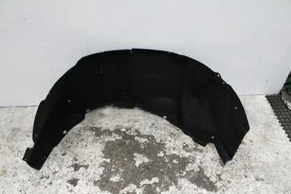 Ldv, D90 Left Guard Liner Sv9A, Front, 11/17-