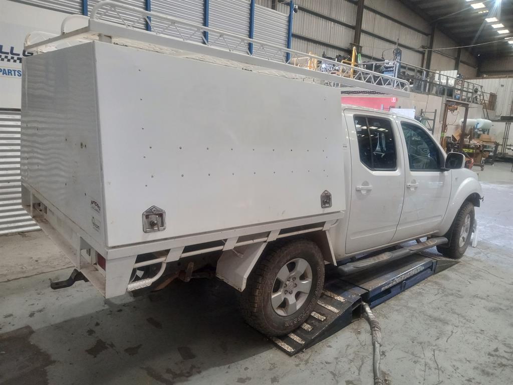 Nissan, Navara Washer Bottle D40 (Vin Mnt), 09/05-08/15