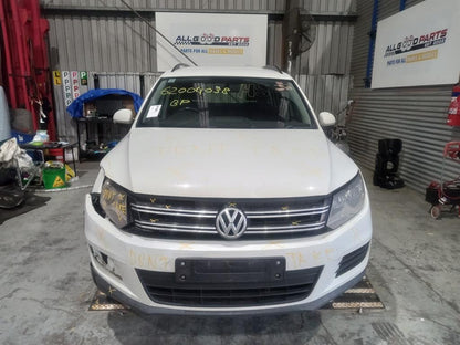 Volkswagen, Tiguan Wiper Motor Front, 5N, 05/08-08/16