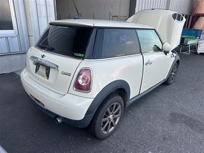 Mini, Cooper Right Taillight R56/R57, Hatch/Cabrio, Red Indicator With Amber Ring Type, 10/10-05/15