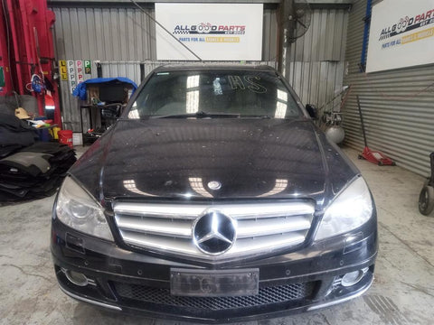 MERCEDES C CLASS FRONT BUMPER W204/S204, CLASSIC, W/ PARK SENSOR & H/LAMP WASHER TYPE, 07/07-03/10