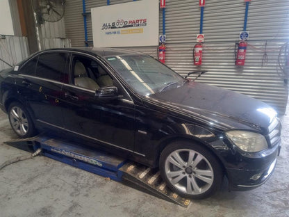 MERCEDES C CLASS FRONT BUMPER W204/S204, CLASSIC, W/ PARK SENSOR & H/LAMP WASHER TYPE, 07/07-03/10