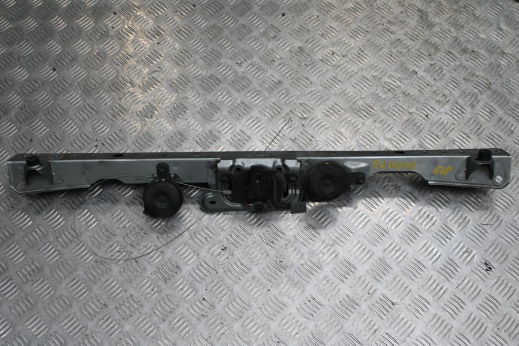 Toyota, Estima Bonnet Lock/Support Xr50, 05-19