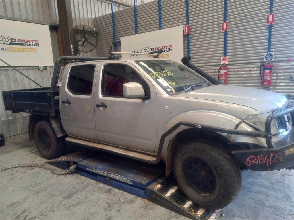 Nissan, Navara Engine D40, Diesel, 2.5, Yd25, Turbo, Vin Mnt, Plastic Rocker Cover Type, 03/08-08/15