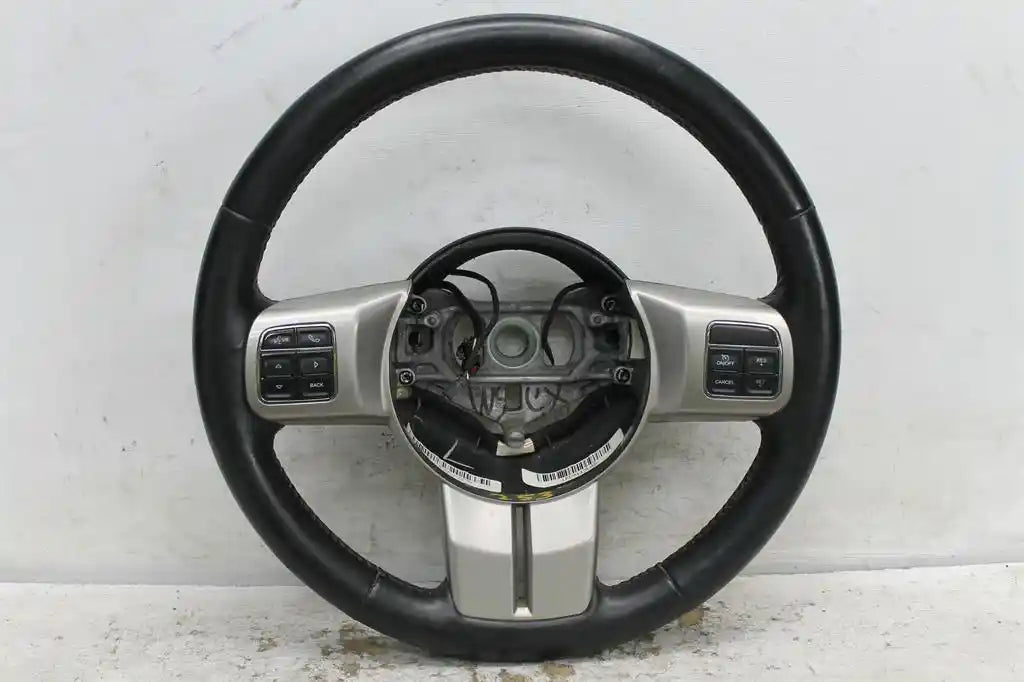 Used Jeep, Grand Cherokee Steering Wheel Standard Type Wk 10/10 03/13 2012 – image 1 - All Good Parts