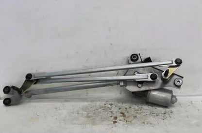 Used LDV, G10 Wiper Motor Front Sv7A/Sv7C Wagon/Van 04/15 2020 – image 1 - All Good Parts