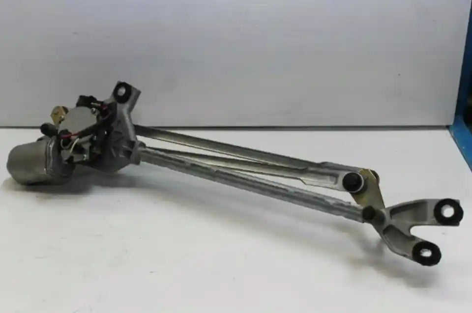 Used LDV, G10 Wiper Motor Front Sv7A/Sv7C Wagon/Van 04/15 2018 – image 1 - All Good Parts