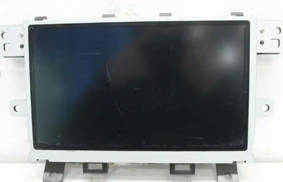 Used LDV, T60 Stereo/Head Unit Display Unit 10In Touchscreen Sk8C 07/17 08/21 2018 – image 1 - All Good Parts
