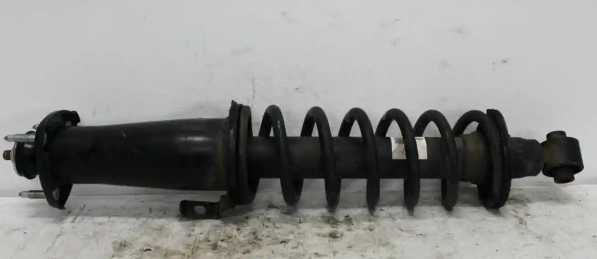 Used Lexus, IS250/IS250C Left Rear Strut Gse20R, Is250, Prestige/Sport/Sports Luxury, 11/05-09/08 J0114 2006 – main images - All Good Parts