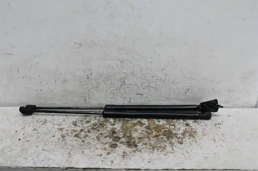 MG, Zs Hatch Strut Azs1 09/17