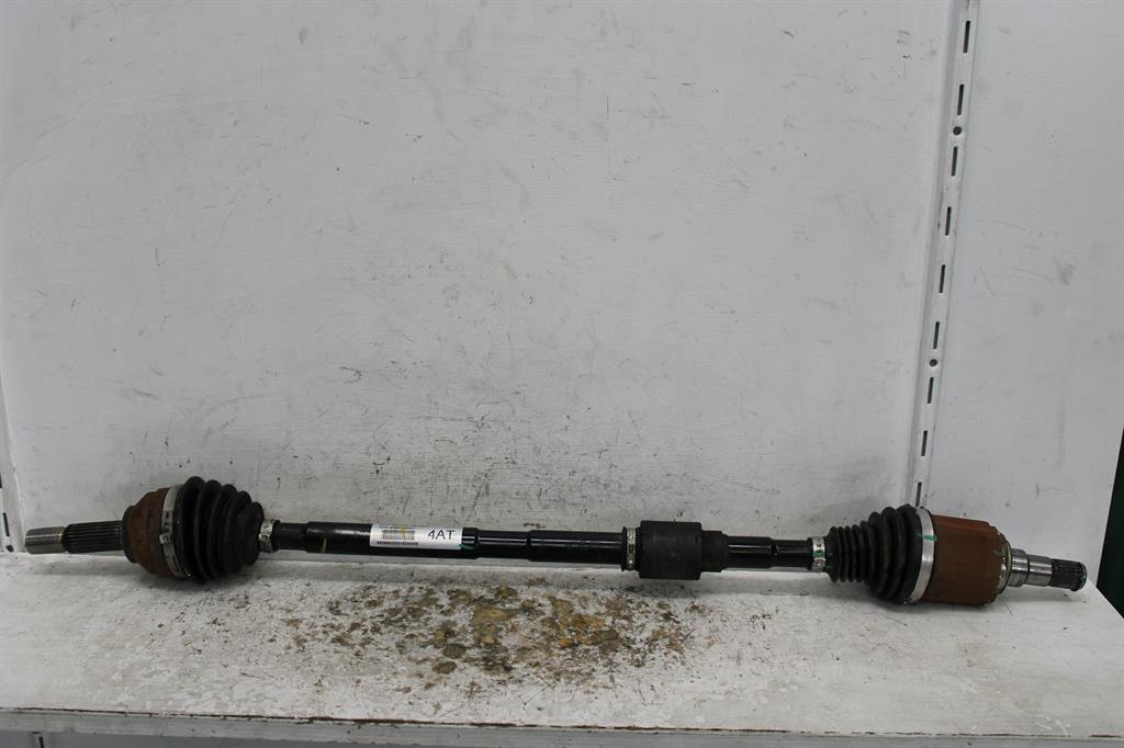 Used MG, Zs Right Driveshaft Azs1 Auto T/M Petrol 1.5 09/17 2023 – image 1 - All Good Parts
