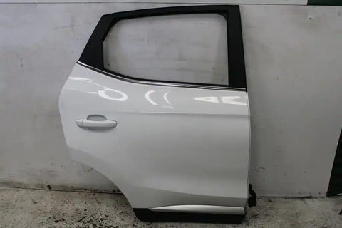 MG, Zs Right Rear Door Azs1 09/17