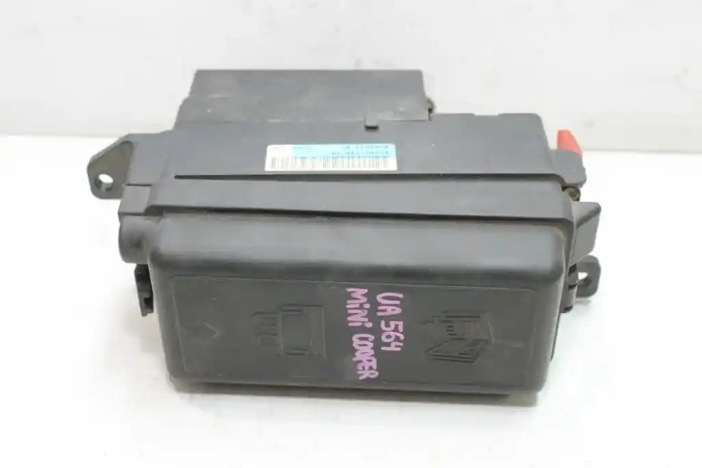 Used MINI, Cooper Fuse Box, Petrol, R60, Countryman, 01/11-09/16 J71576 2012 – main images - All Good Parts