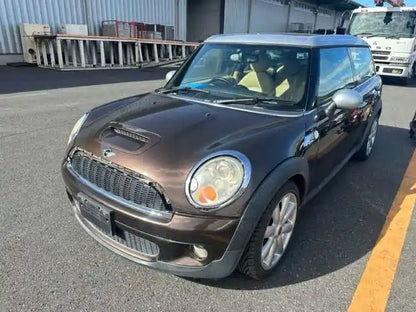 MINI, Cooper Left Guard R55/R56/R57 03/07 05/15